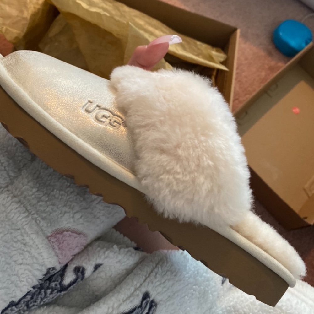Ugg slippers